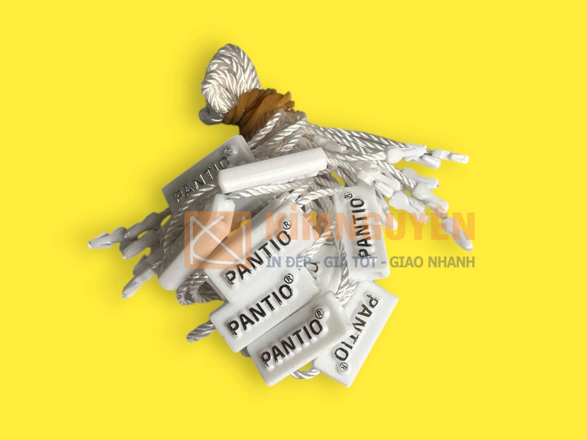Tư Vấn Chọn Dây Treo Thẻ Bài – Đừng Bỏ Qua Chi Tiết Nhỏ Nhưng Quan Trọng Này